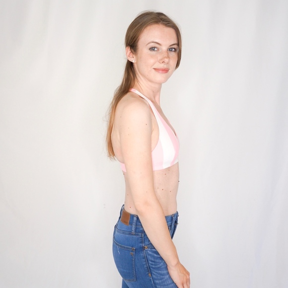 LULULEMON Arise Pink Stripe Sports Bra NWT 1296 - Picture 4 of 8